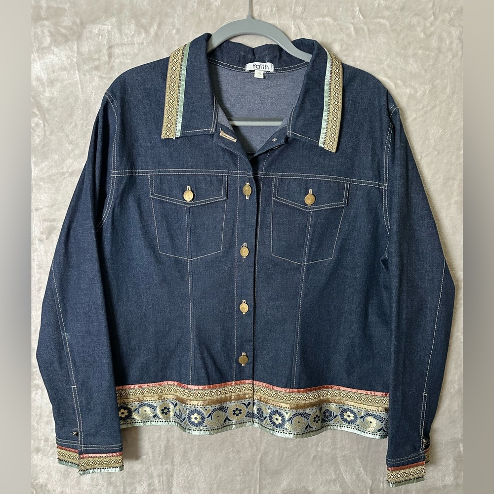 Faith Embroidered‎ Denim Jean Jacket Size XL